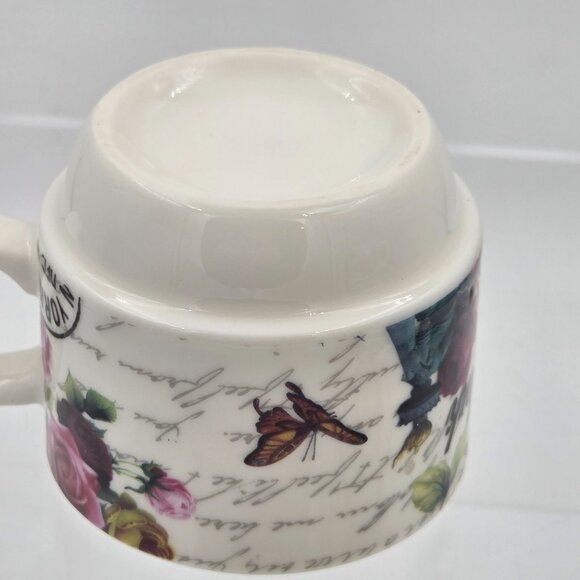 New York City Skyline Set of 4 Stacking Porcelain Mugs with a Metal Rack - Picture 12 of 12